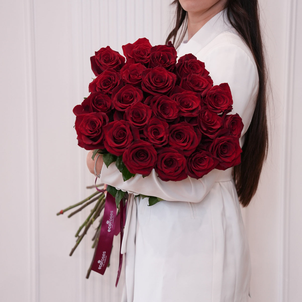 Sending Flowers to Men: A Practical Guide