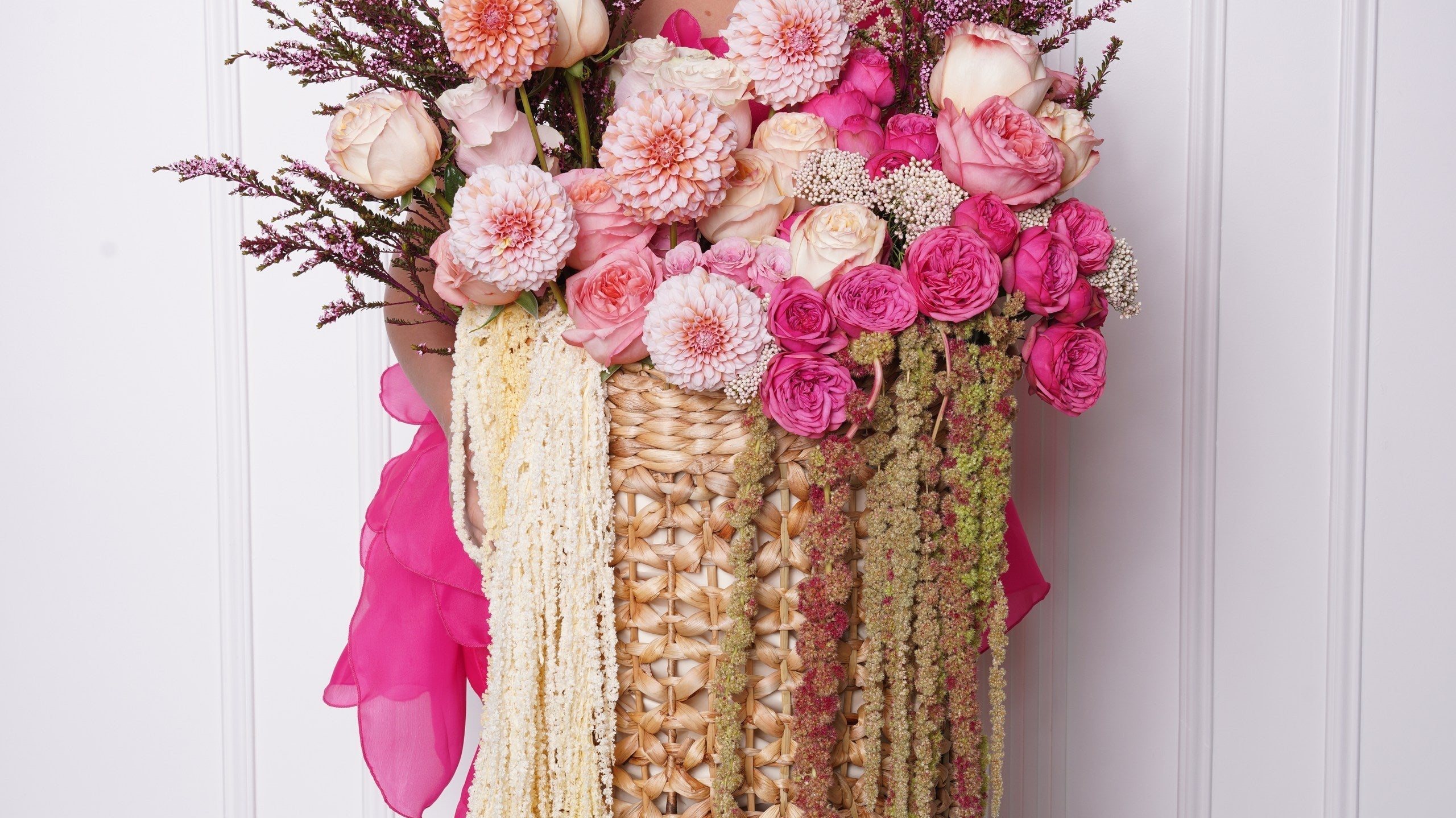 Send flowers Los Angeles same day — Ecoroses boutique florist delivering across LA from Glendale and North Hollywood studios