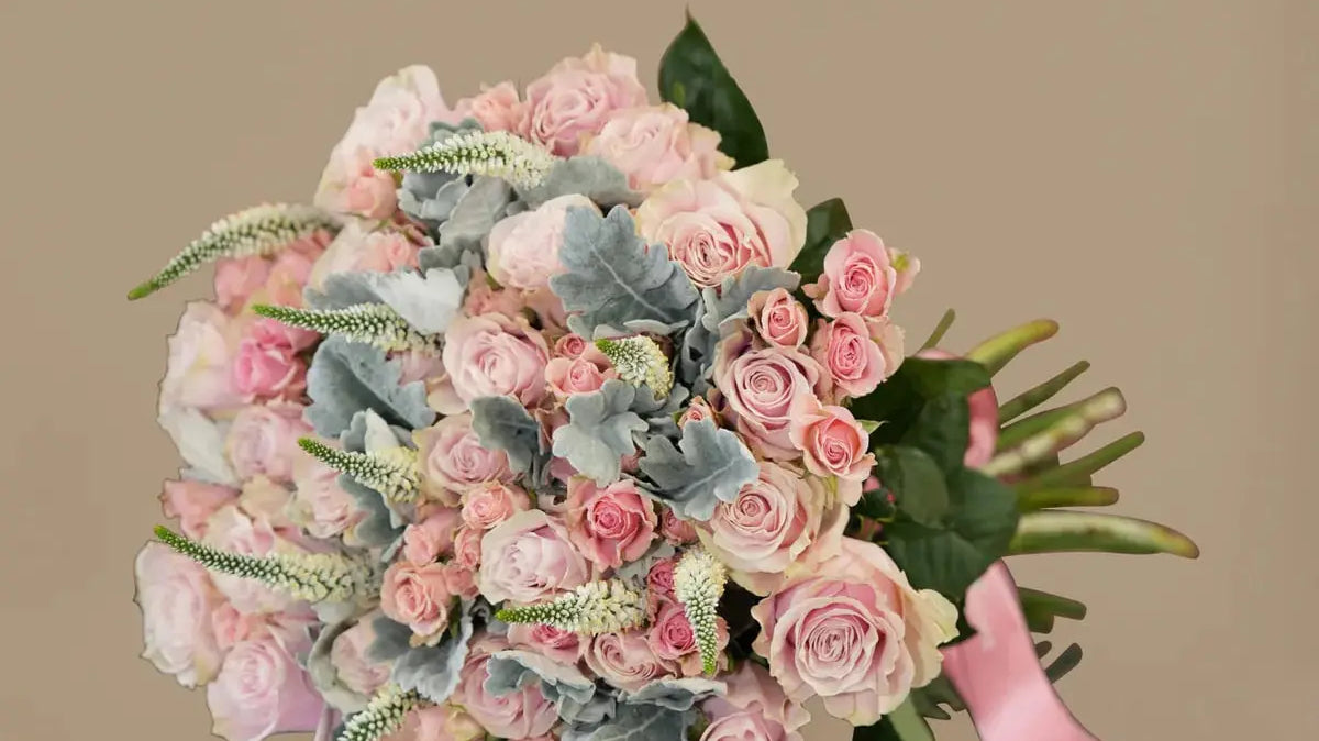 Why Flowers and Bouquets Are the Perfect Gift for Every Occasion ECOROSES - Bouquets & Florals