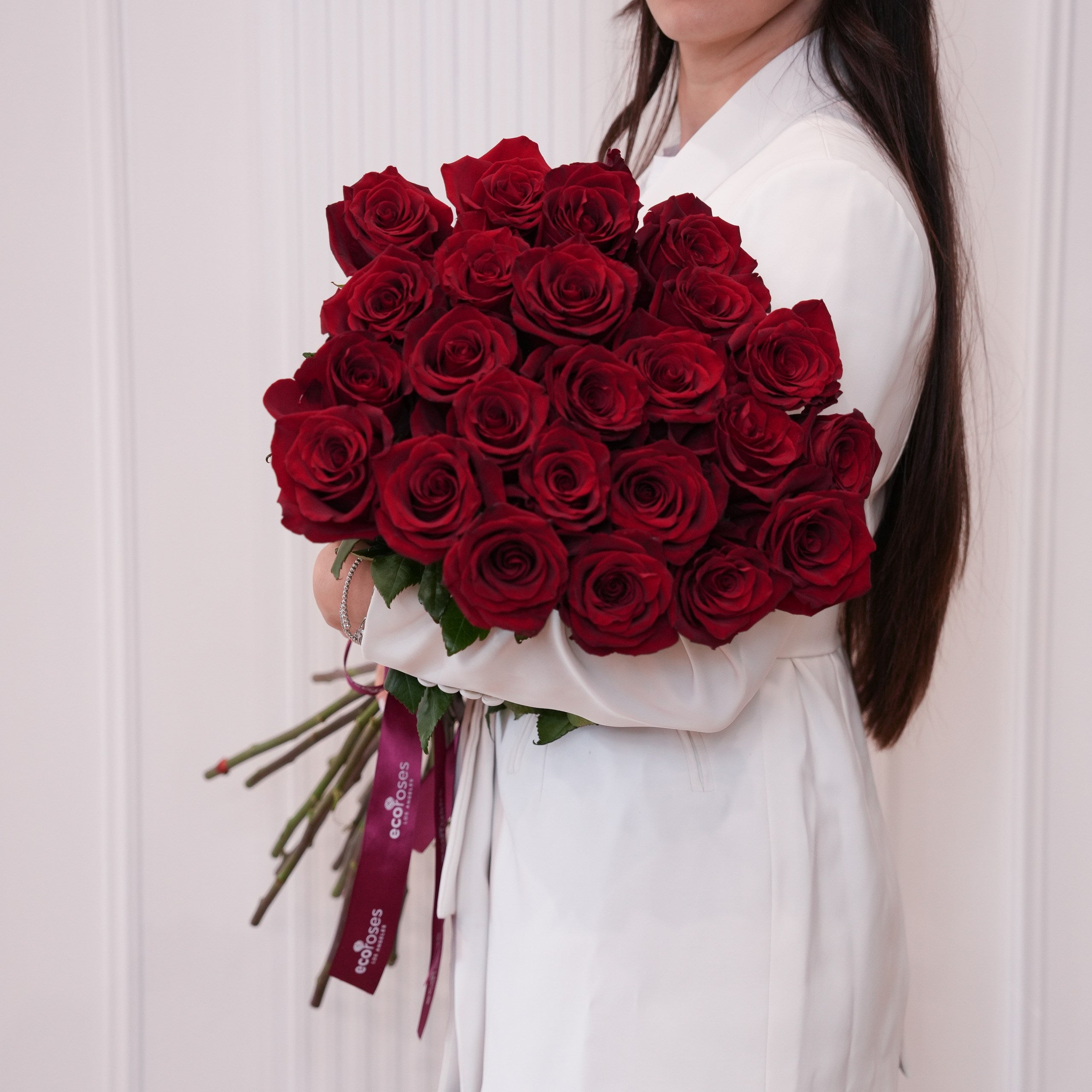 Sending Flowers to Men: A Practical Guide