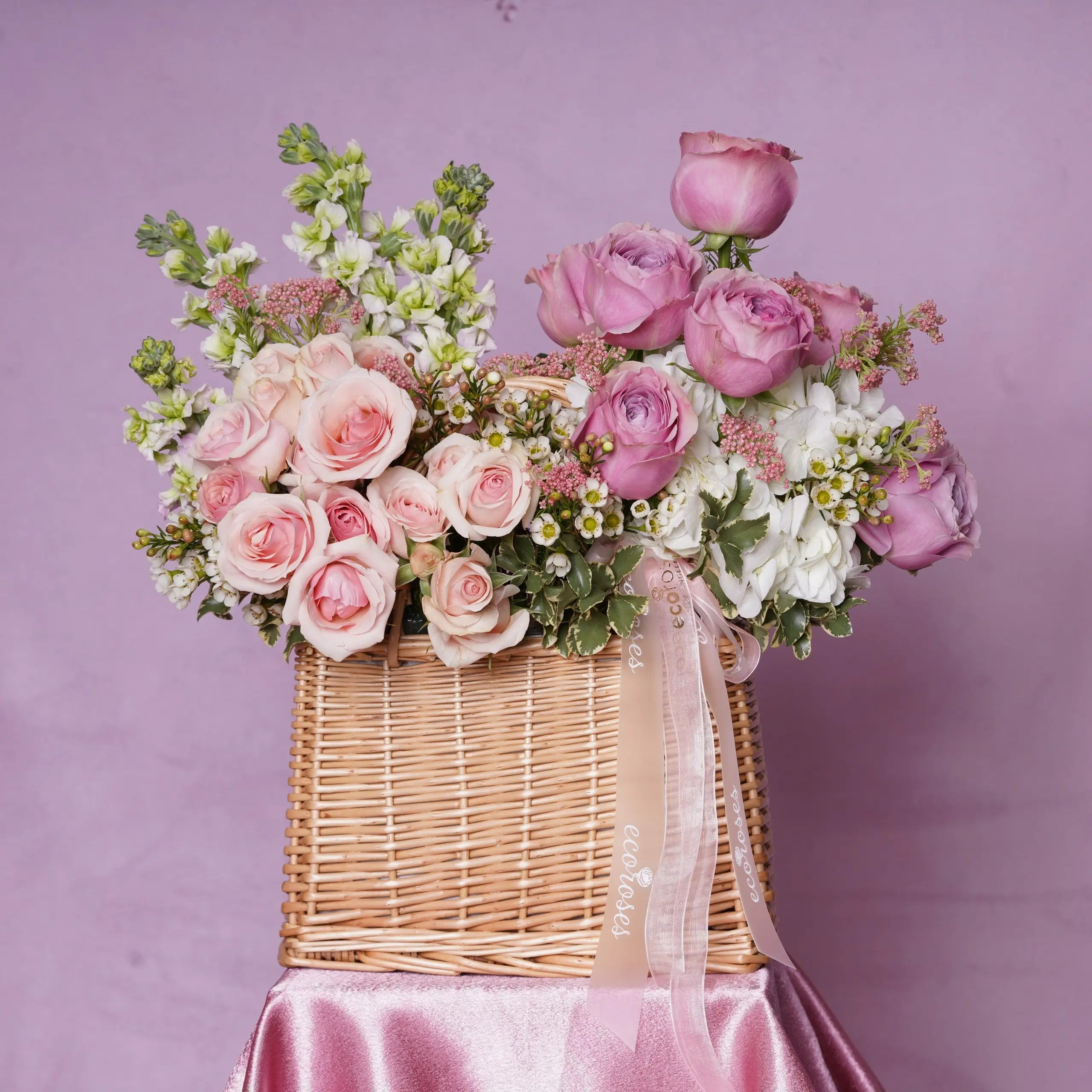 Milana – Garden roses & grand hydrangea | Ecoroses LA